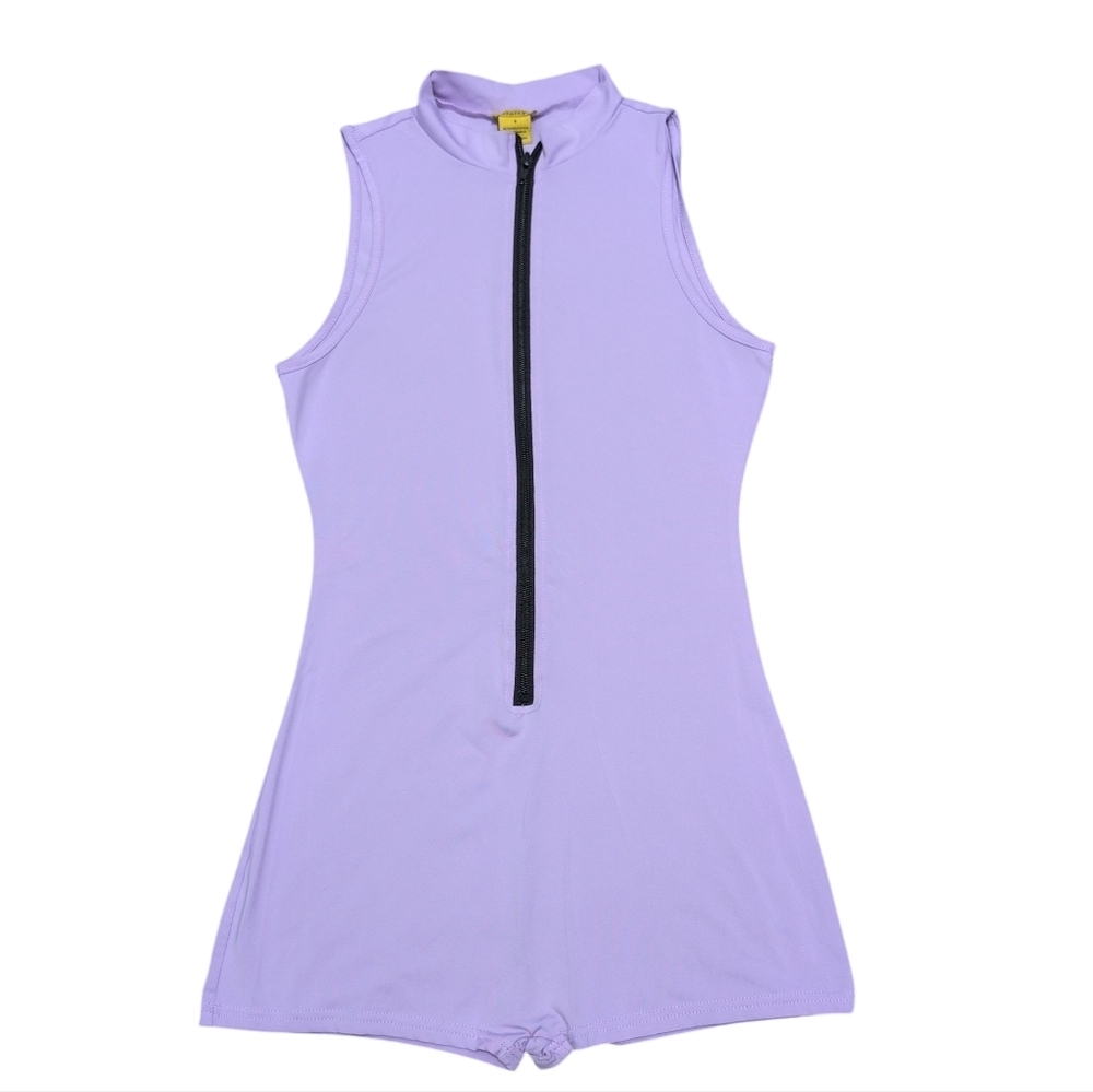 Daisy Women Lilac Purple Sleeveless Mock Neck Front Zip Romper Small